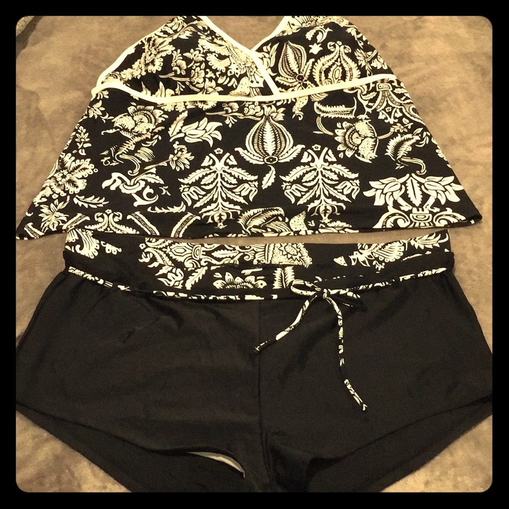 COPY - NWT- 2pc Tankini Set